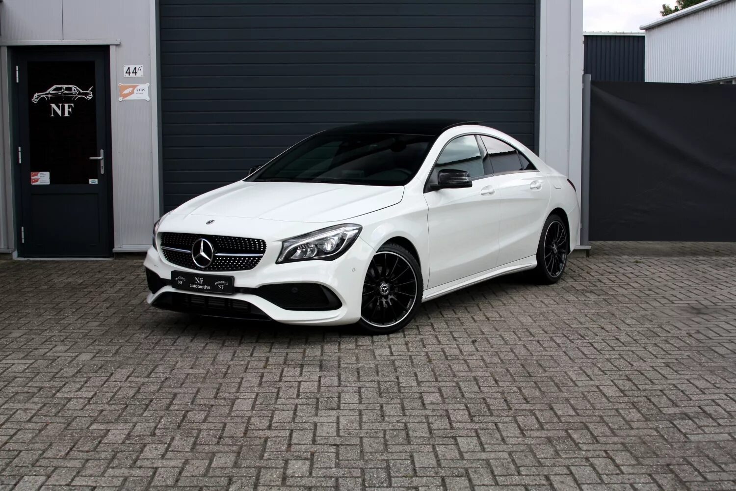 Mercedes cla 180. Mercedes CLA 180 AMG. Мерседес CLA w117. Mercedes CLA AMG 117. CLA 117 AMG.