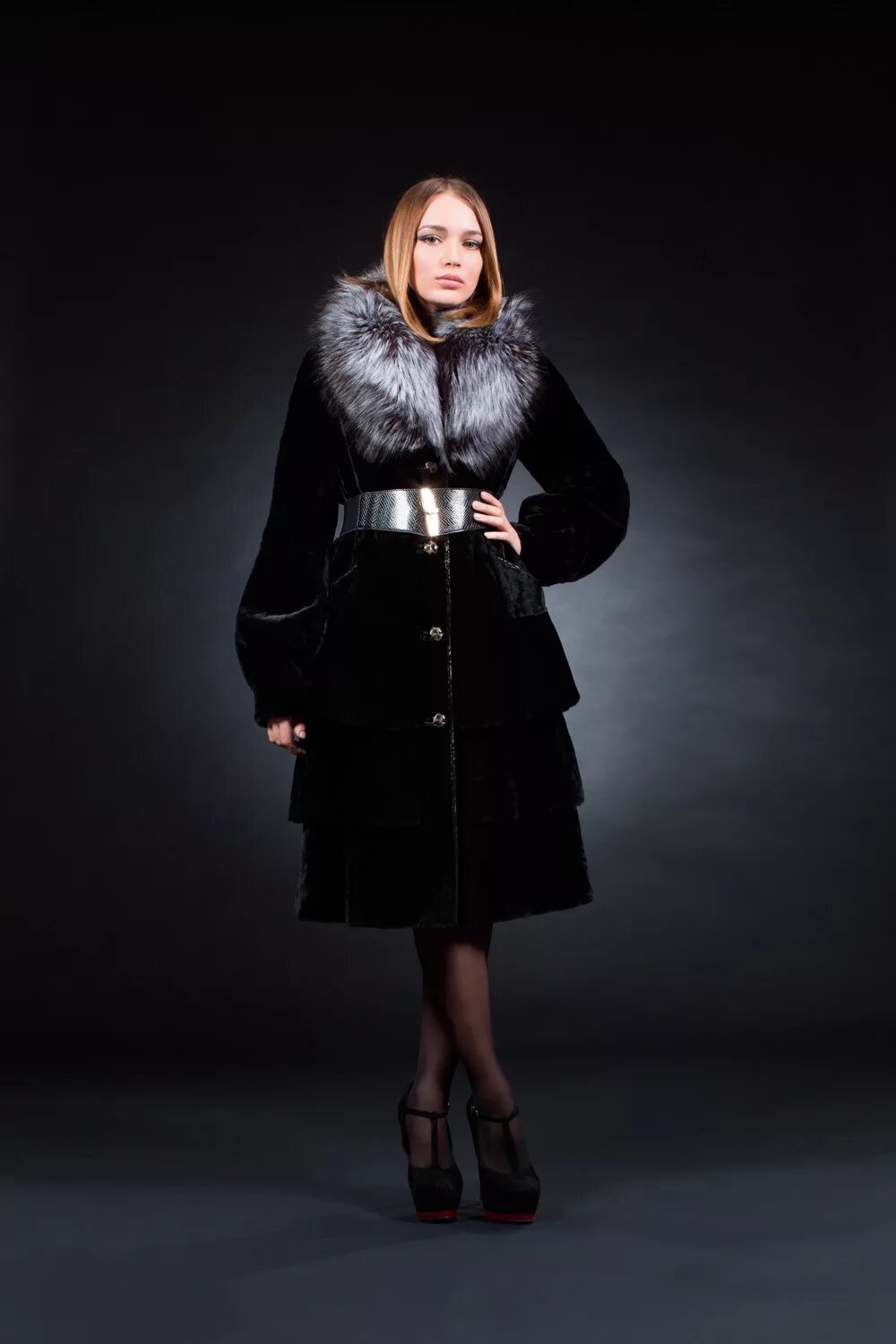 Шуба daniel furs мутоновая с капюшоном. Варианты шуб. Варианты шуб. Варианты шуб. Варианты шуб.