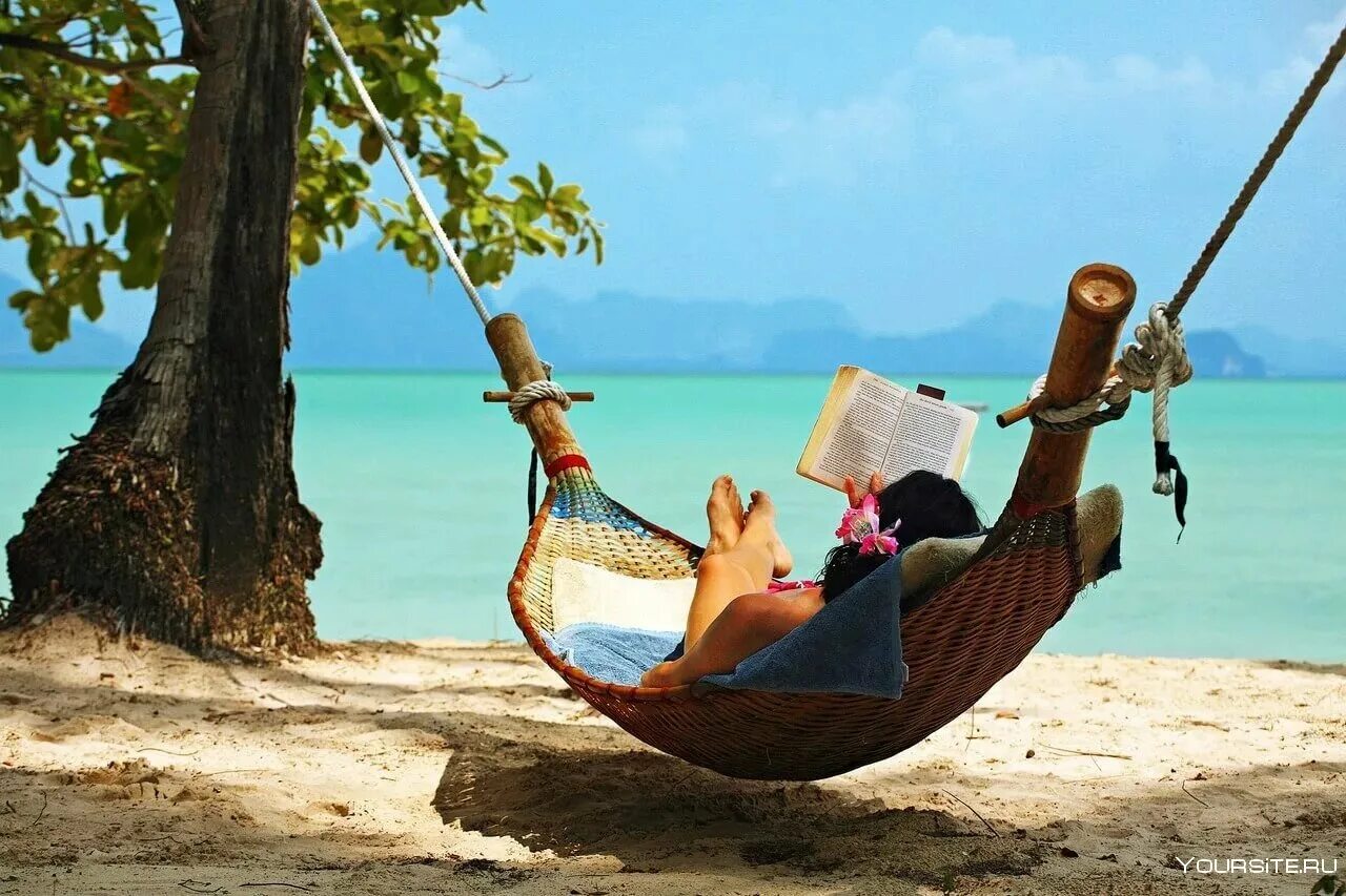 Отдыхающие на море. Ездить отдыхать на море. Дети на море. Лето отпуск. Тайланд бали.