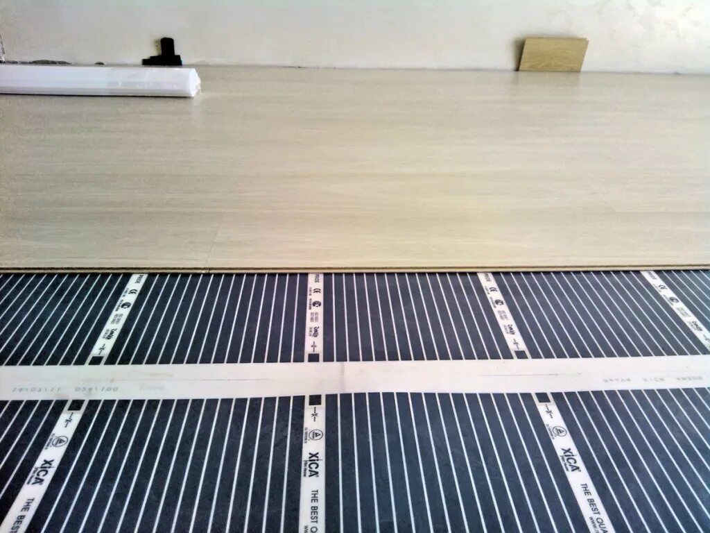 Heated floor. Теплый пол инфракрасный пленочный. Пленочный пол Ace Floor с заземлением,. Инфракрасный теплый пол 33 0м. Инфракрасный теплый пол Термолюкс.