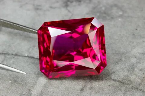 Рубины большие камни