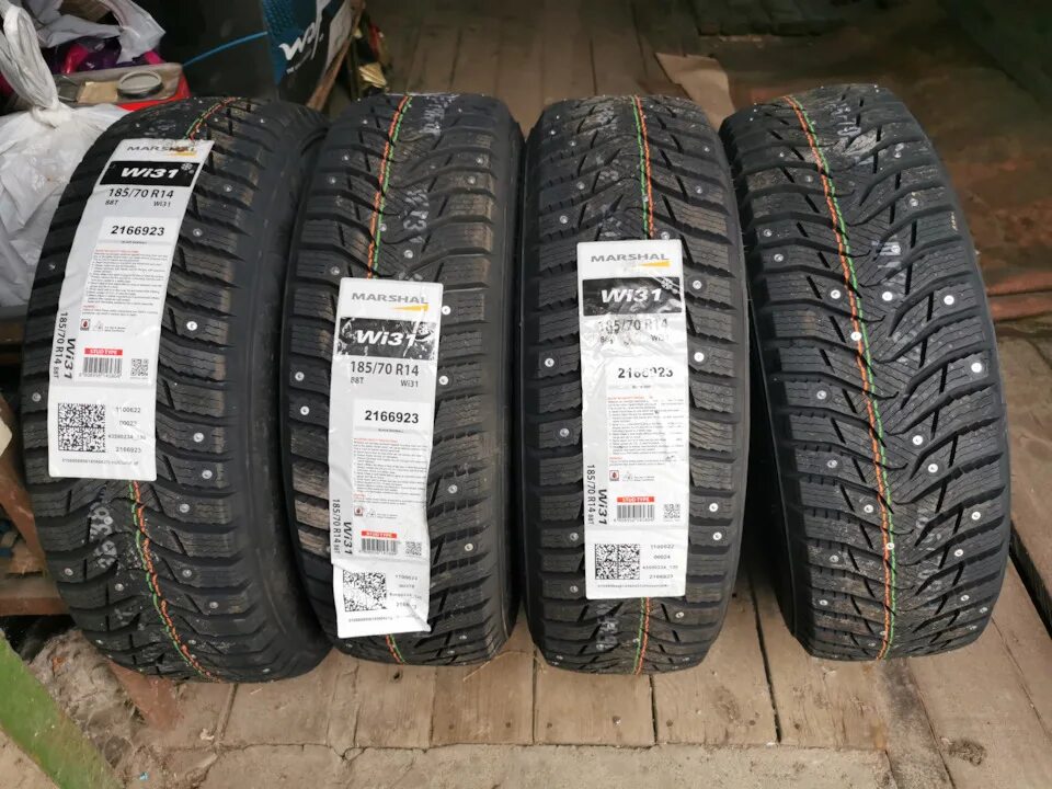 Marshal wintercraft ice wi31. Кумхо wi31. Kumho wi31 185/70/14. Kumho(Marshal) MH-15 185/70 r14.