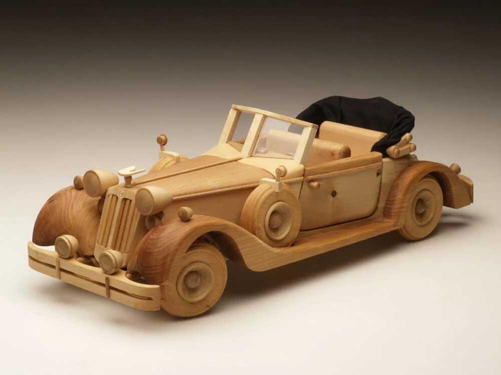 Машинка из дерева. Деревянная машинка грузовик. Машина из дерева. Как сделать деревянную машину. Как сделать деревянную машину.