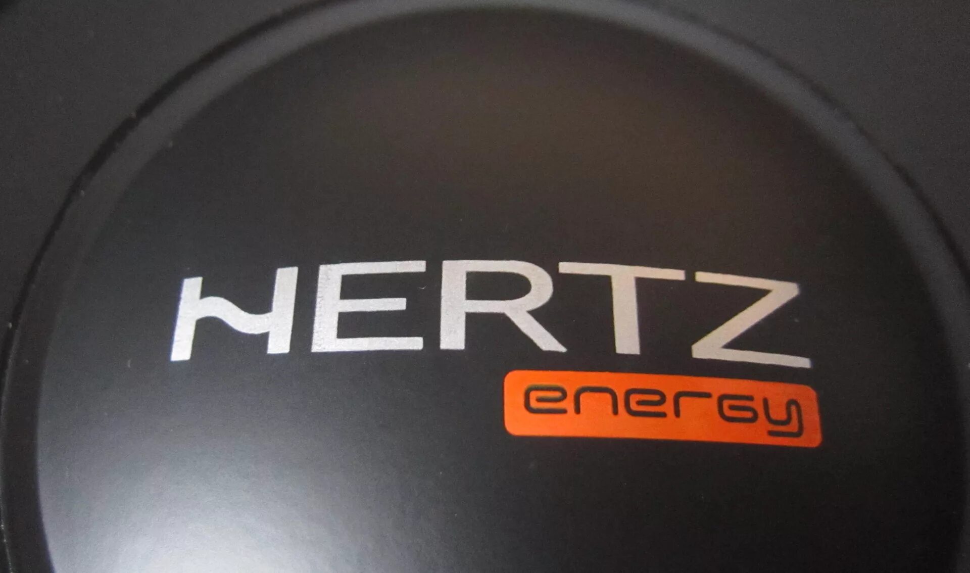 Музыка 30 герц. Музыка 30 герц. Музыка 30 герц. Сабвуфер hertz 650w. Сабвуфер hertz 1000w.