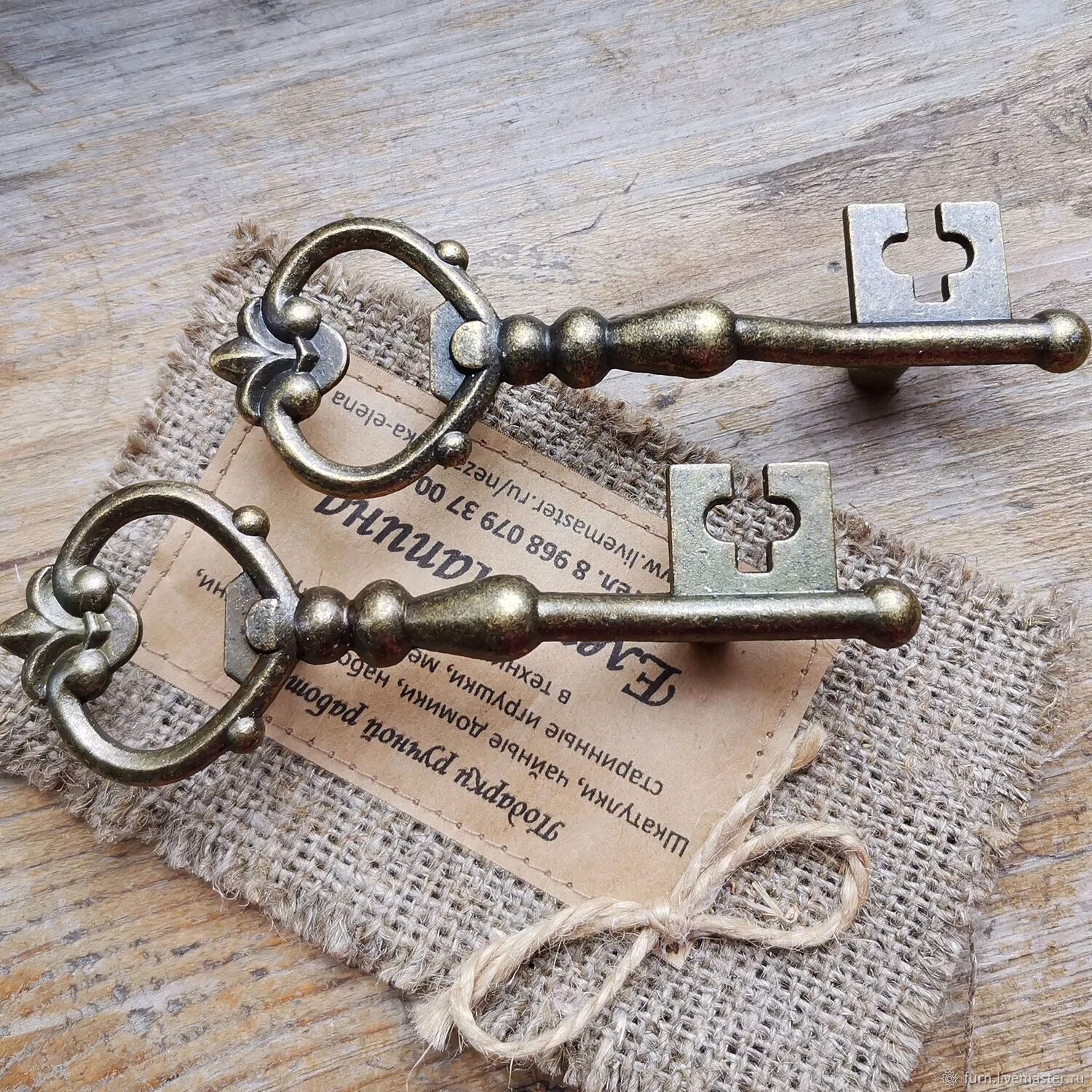 Куплю старые ключи. Старинный ключ. Антикварный ключ. Красивый старинный ключ. Ключ дверной красивый.