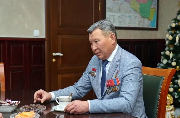 Золото росгвардия. Герои отечества россии. Гиндеев баатр гиндеев. Гиндеев баатр александрович чем занимается сейчас. Гиндеев баатр александрович.