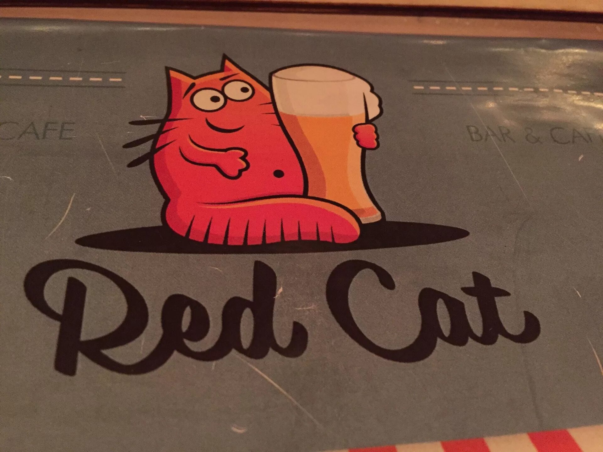 Ред кет. Студия Red Cat. Рисунок Red Cat Store. Тишорт ред кет. Про red cat