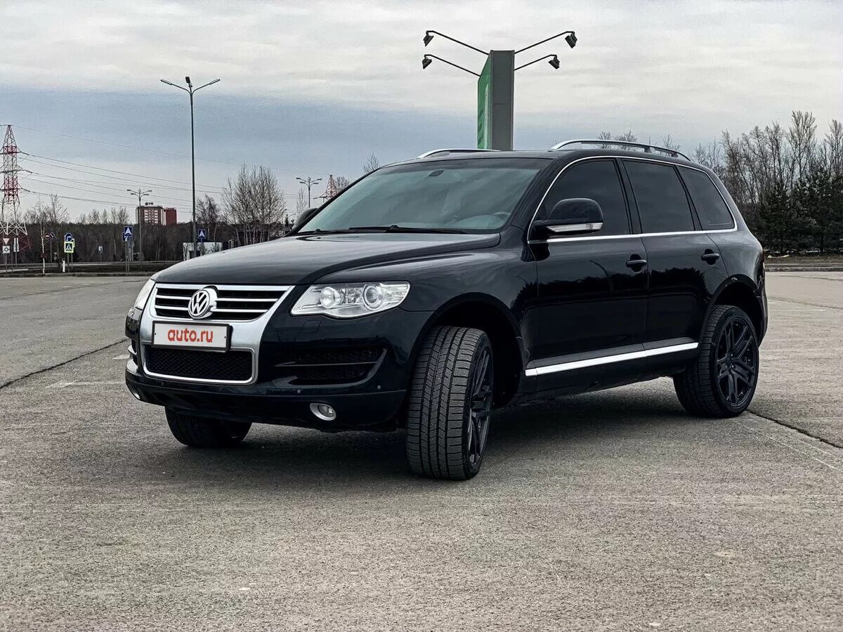 Фольксваген туарег 3.2 купить. Volkswagen Touareg 2007 черный. Volkswagen Touareg 2008 черный. Volkswagen Touareg 1 черный. Фольксваген Туарег черная 2007.