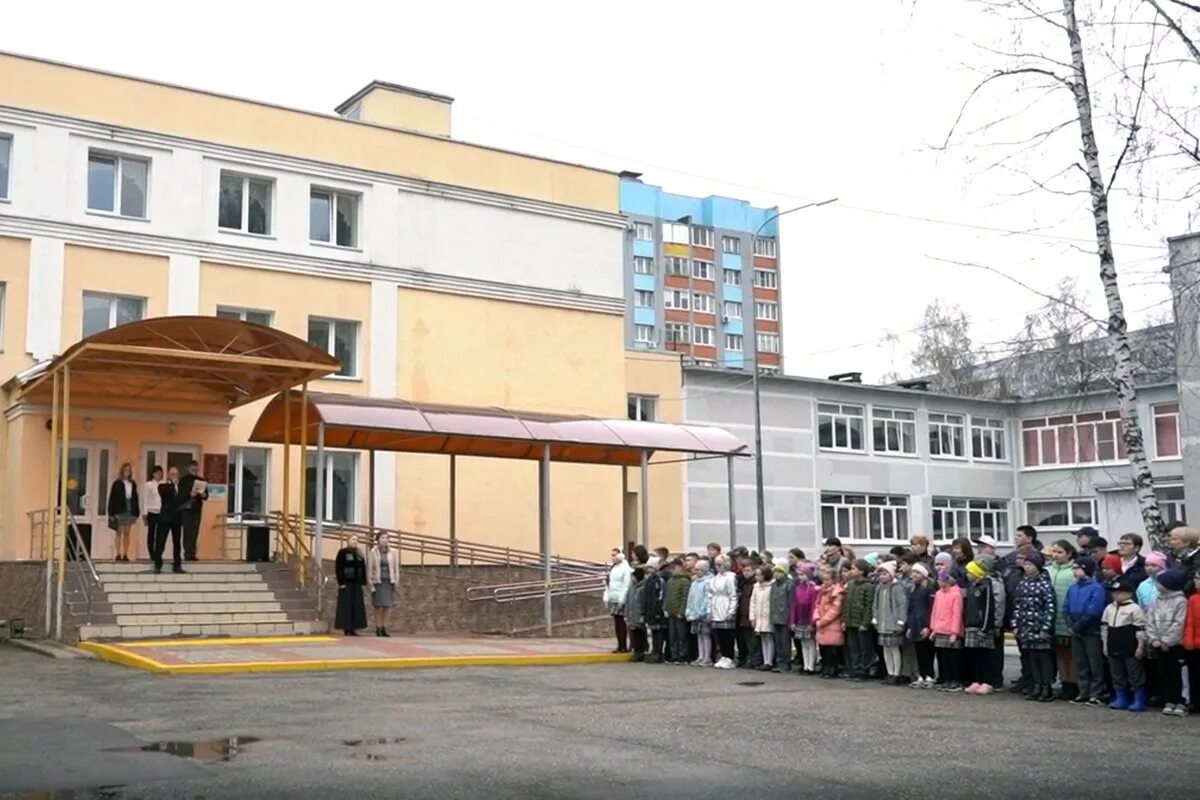 Школа интернат 26 ульяновск. Сайт 26 школа рязань. Школа 26 рязань. Школа 26 нижнеудинск. Молодежный центр среда.