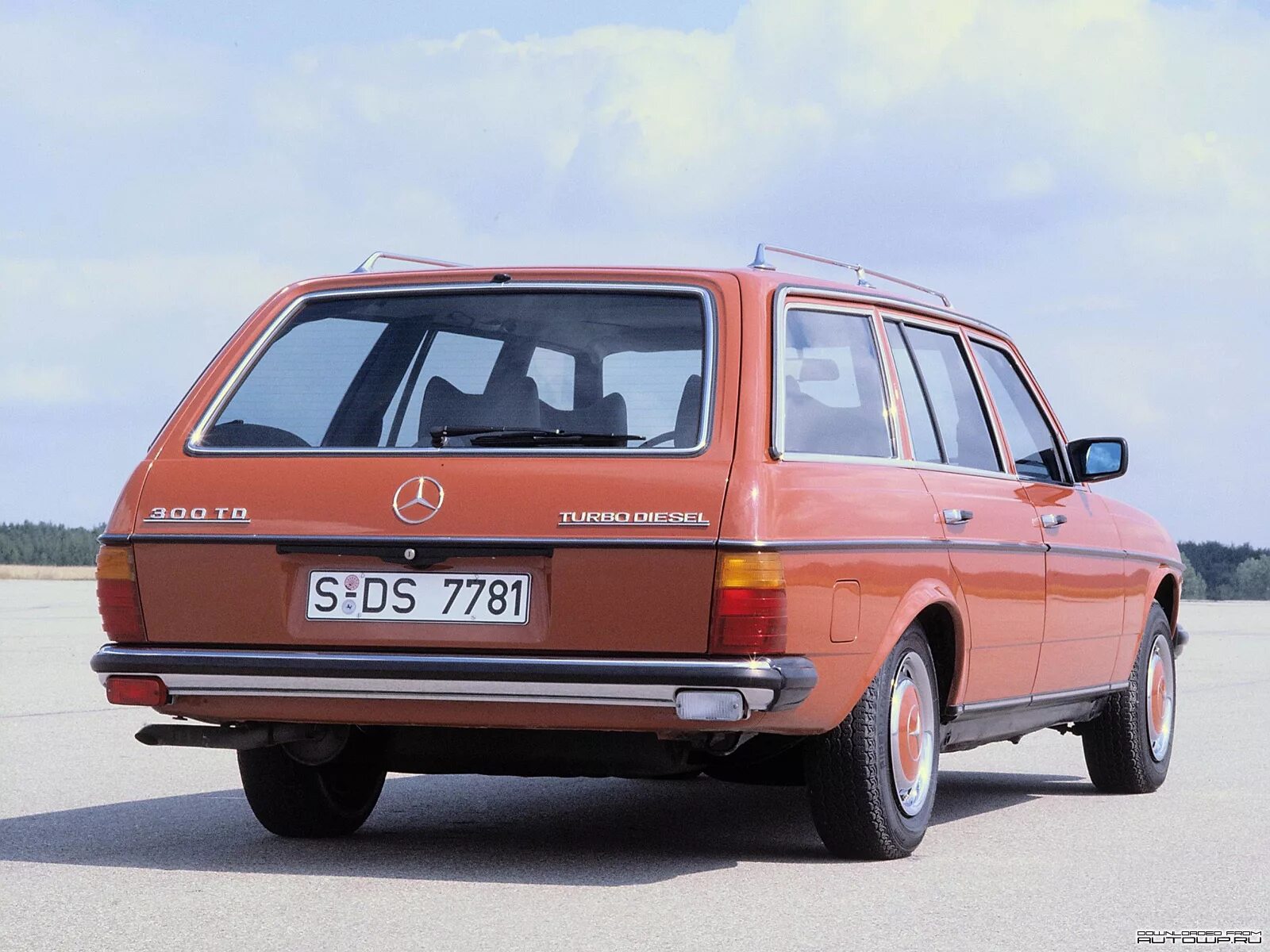 123 з. Мерседес s123 универсал. мерседес w123 универсал. w123 mercedes универсал. mercedes-benz 123 универсал.