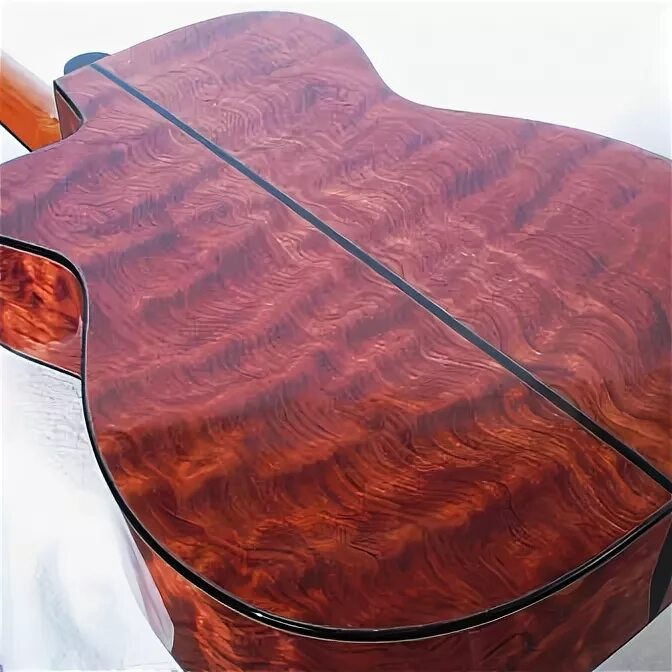 Кевазинго дерево. Бубинга древесина. Розовое дерево бубинга. Бубинга. Бубинга.