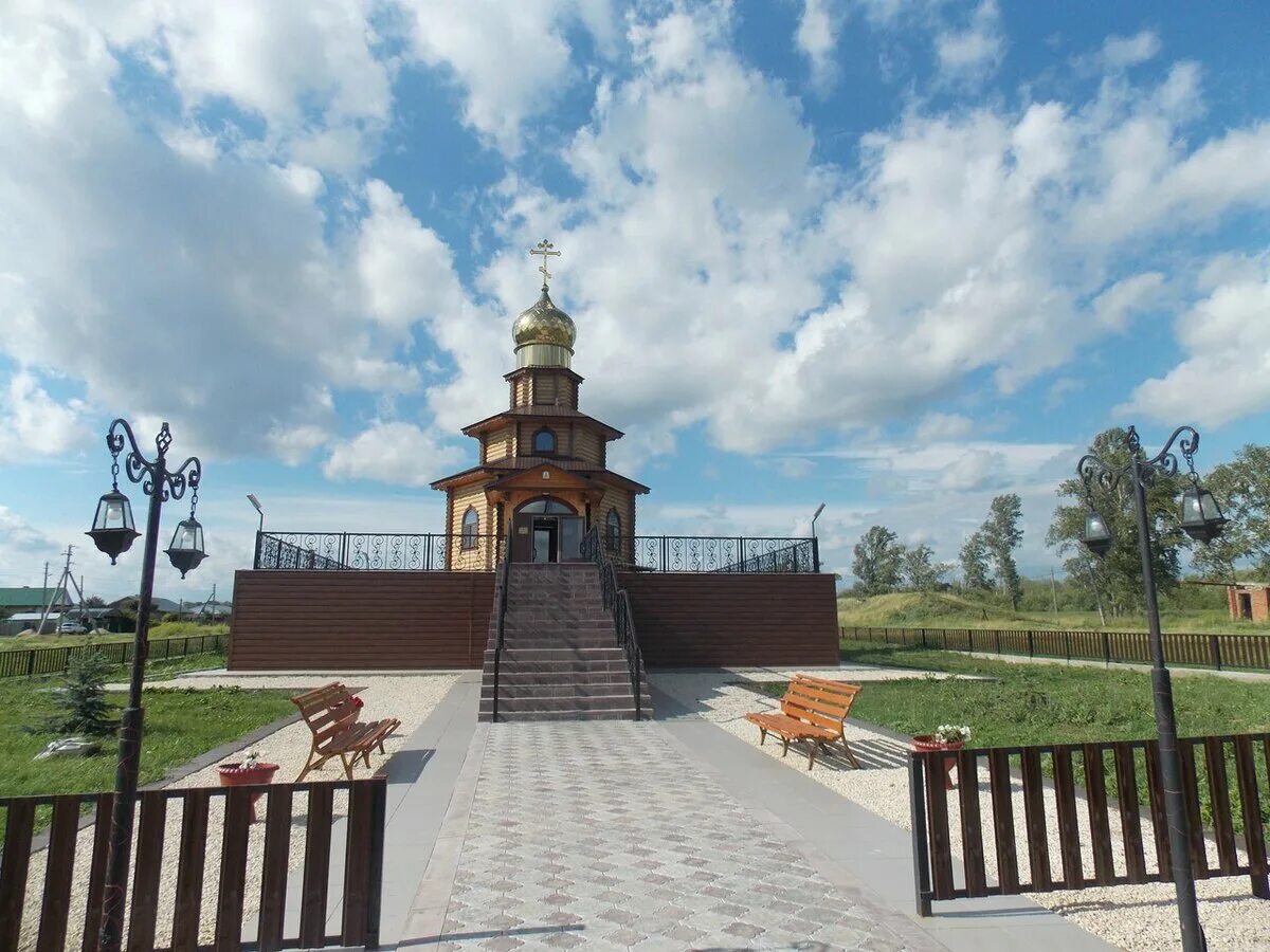 Духовницкое саратовской обл. Духовницкое памятник баулину. Духовницкое саратовская область. Село дмитриевка духовницкий район, саратовская область. Духовницкое саратовская область.