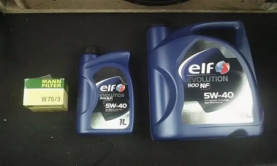 Масло elf для renault. Моторное масло для рено логан 1. Масло моторное для рено сценик 2003 года. 5 дизель масло в двигатель. Elf 10w40 рено.