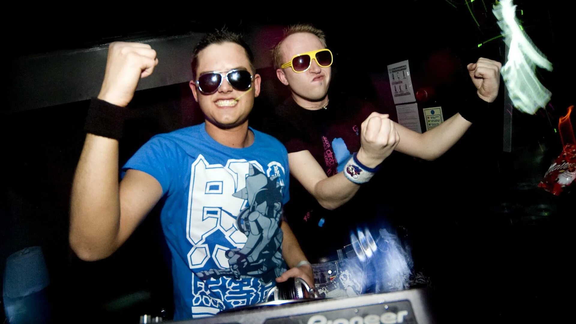 X. Фестивали da tweekaz. Da tweekaz. Da tweekaz. Da tweekaz logo.