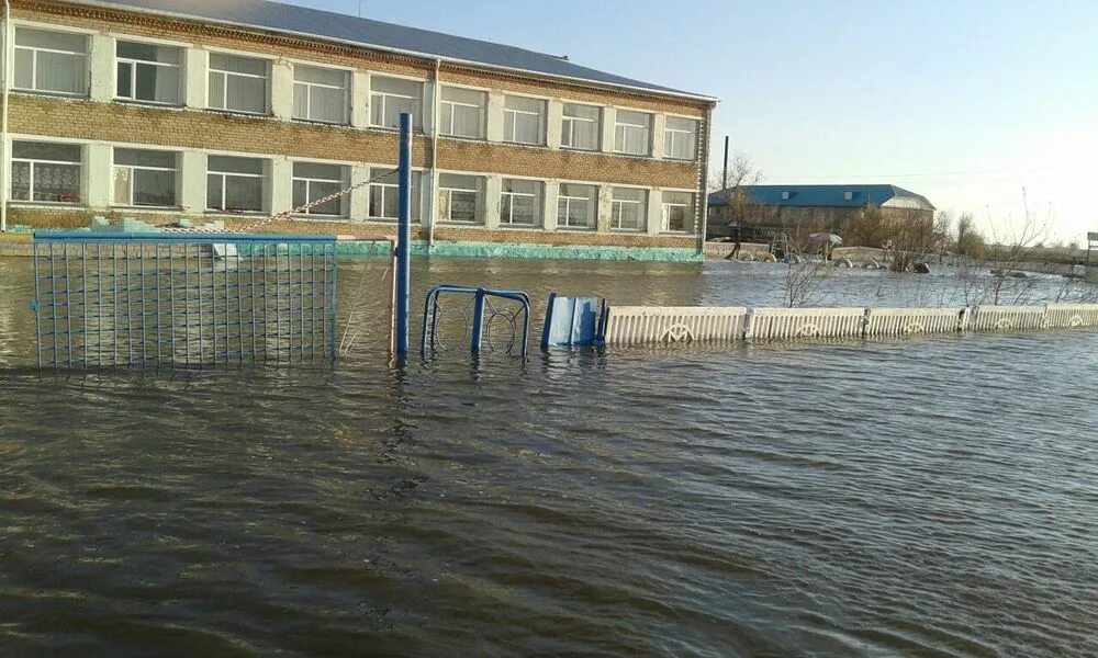 Погода в костанайской области на неделю. Поселок Карасу Костанайская область. Казахстан поселок Октябрьский Кустанайской обл. Посёлок Октябрьский Костанайский район. Октябрьский Костанайская область посёлок.