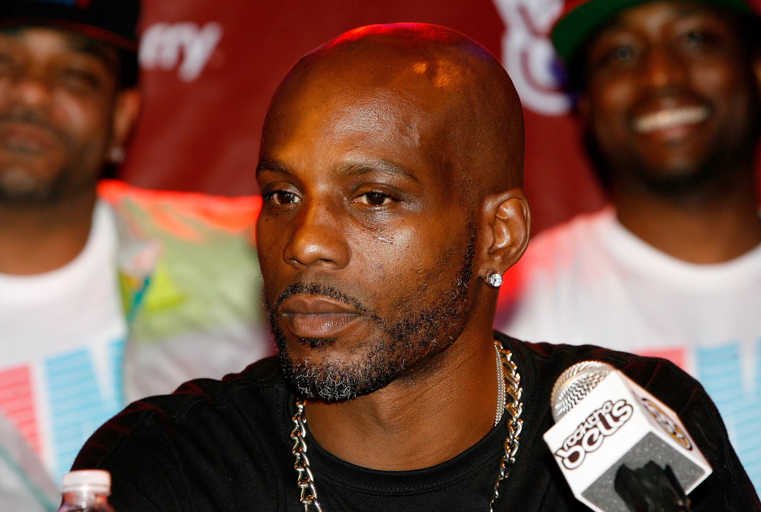Рэпер dmx слушать. Dmx рэпер. эрл симмонс dmx. могила дмх. dmx похороны.