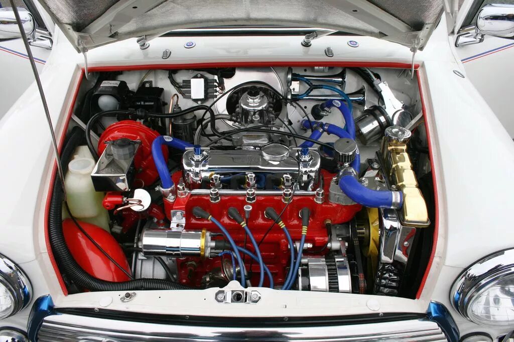 Какой двигатель в мини. Morris Mini engine. Mini Cooper engine. Rover Mini двигатель. Mini Morris Cooper engines.