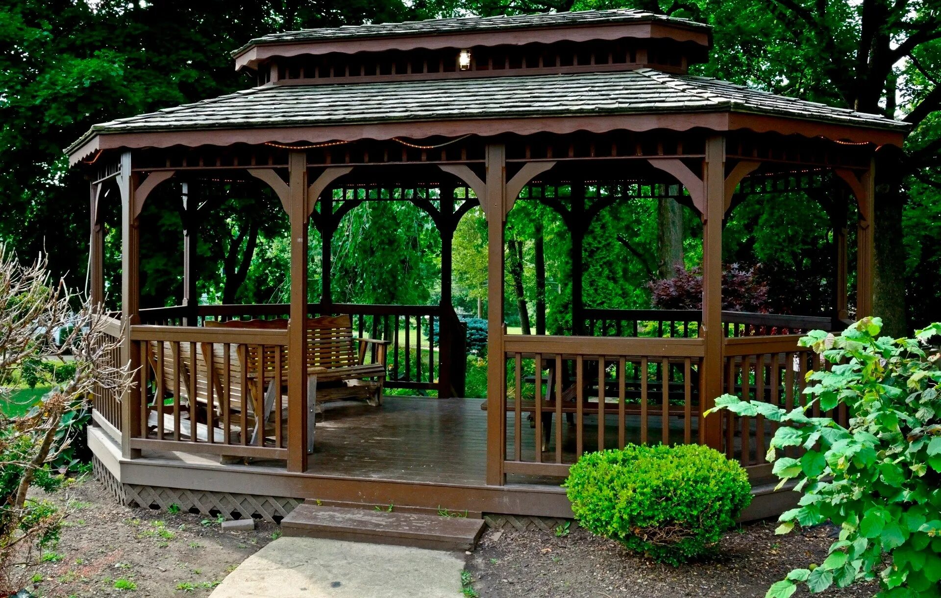 Беседка брусовая Gazebos. Беседка Гринвуд. Красивые беседки из дерева. Беседка для сада из дерева. Разобрать беседку