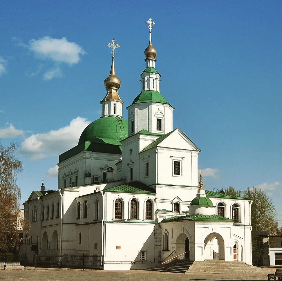 Свято-Данилов монастырь в Москве. Даниловский монастырь в Москве. Храм Свято Даниловского монастыря. Храм в Даниловском монастыре. Даниловом свято троицком монастыре