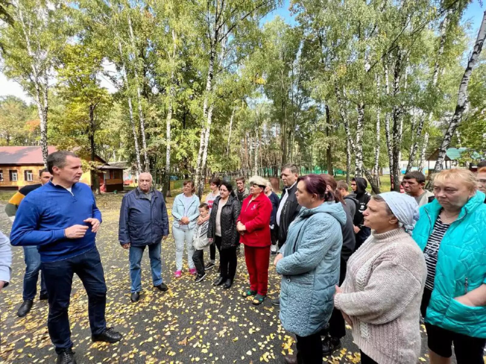 Встреча с жителями. В селе. Село красный Хутор Белгородского района. Губернатор Белгородской области.