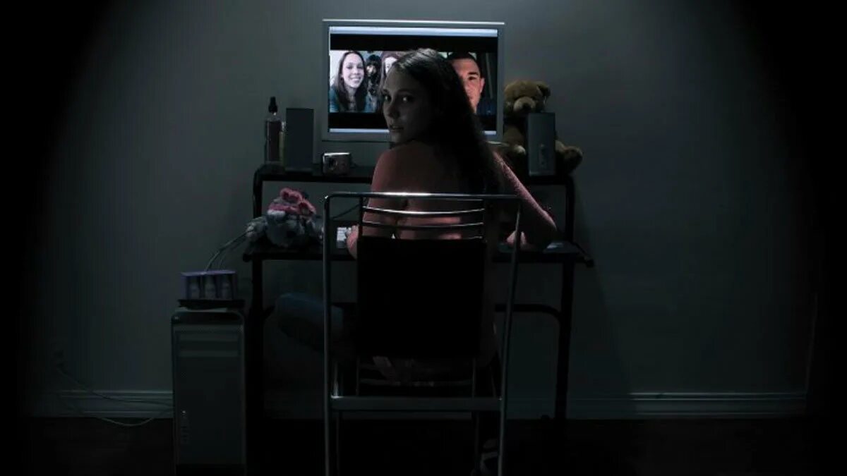 Похищение меган. Похищение меган. Пропавшая меган фильм 2014. Вебкаст фильм 2018. Пропавшая меган megan is missing 2011.