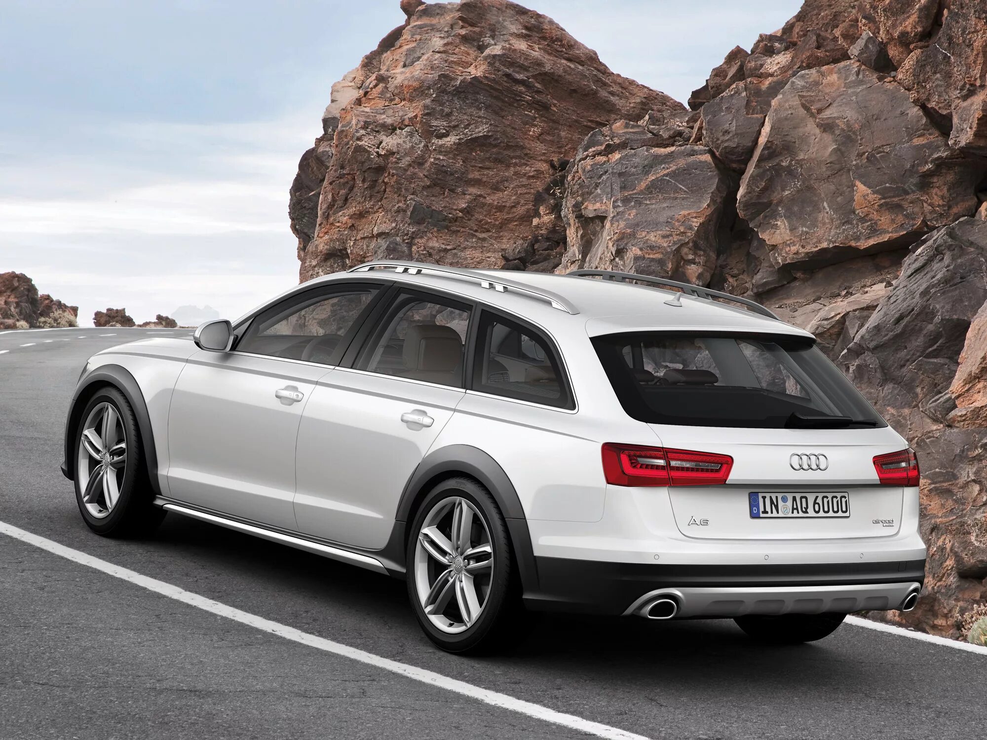 Audi a6 allroad c7. Audi quattro 2012. Audi quattro 2012. Audi allroad tdi. Ауди а4 кватро универсал.