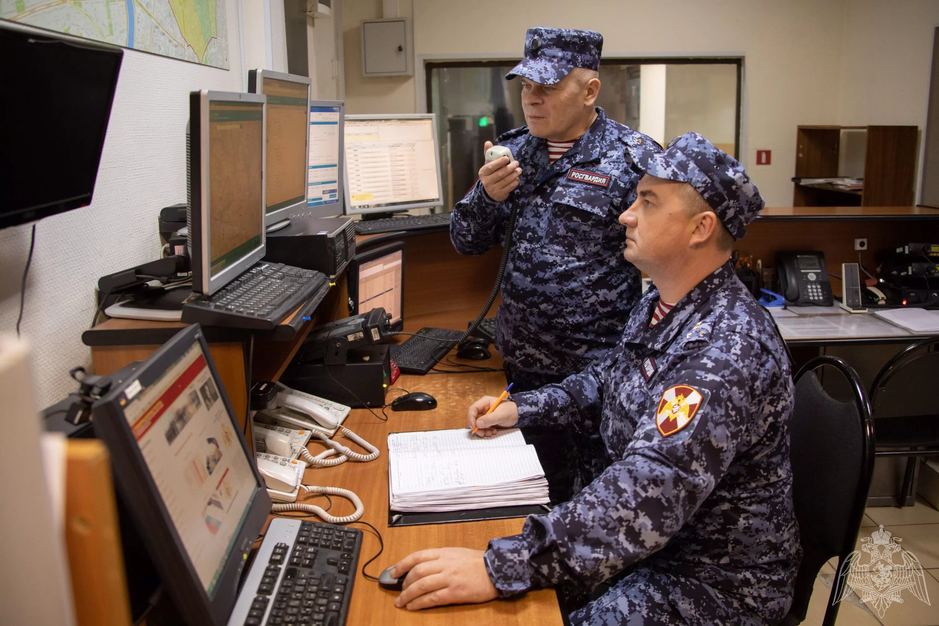 Структура подразделений вневедомственной охраны. Начальник уво вневедомственная охрана росгвардии грищенко александр. Федеральная служба войск национальной гвардии российской федерации. Вневедомственная главная управления. Вневедомственная охрана мвд россии.