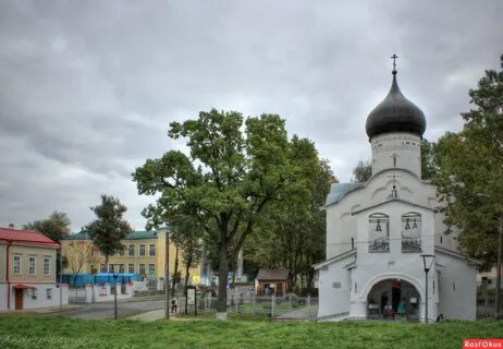 Церковь со