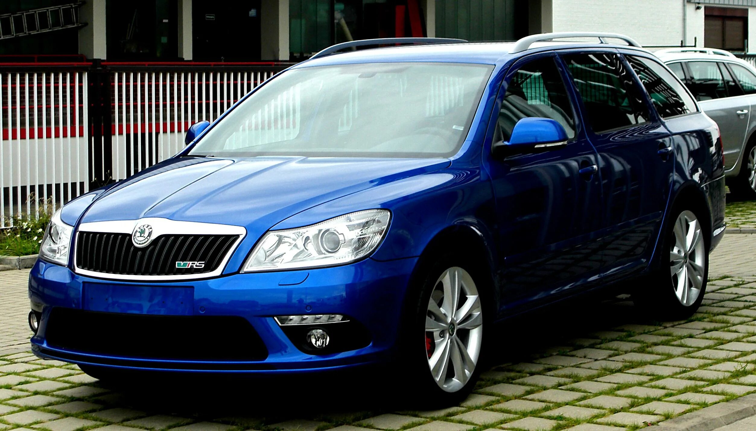 Octavia rs 2.0 tdi. Skoda Octavia Combi 2. Škoda Octavia Combi RS.