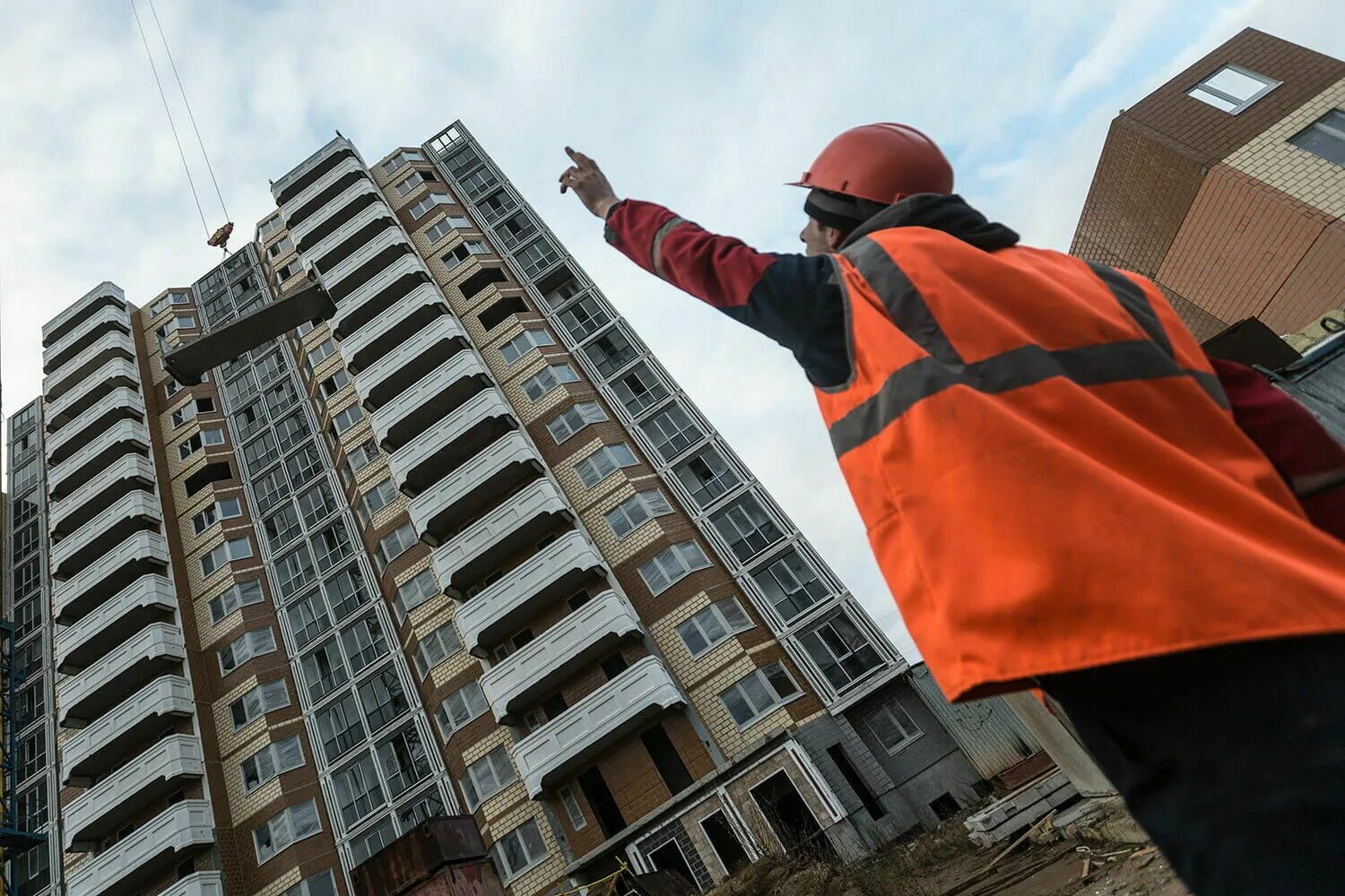 Вторичное жилье. Почему подорожала аренда квартир в москве. Спрос на кредиты растёт. Почему подорожала аренда квартир в москве. Строительство многоквартирных домов.