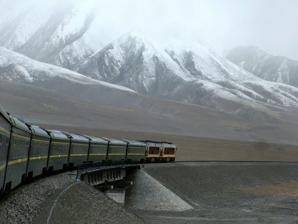 Железная дорога цинхай-Тибет. Цинхай-тибетская железная дорога, Китай. Цинхай-тибетская Железнодорожная магистраль. Пекин Лхаса железная дорога.