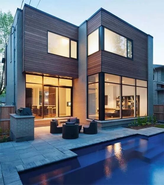 The entry to this home is covered in Country Rubble Grey Quartzite from Coronado