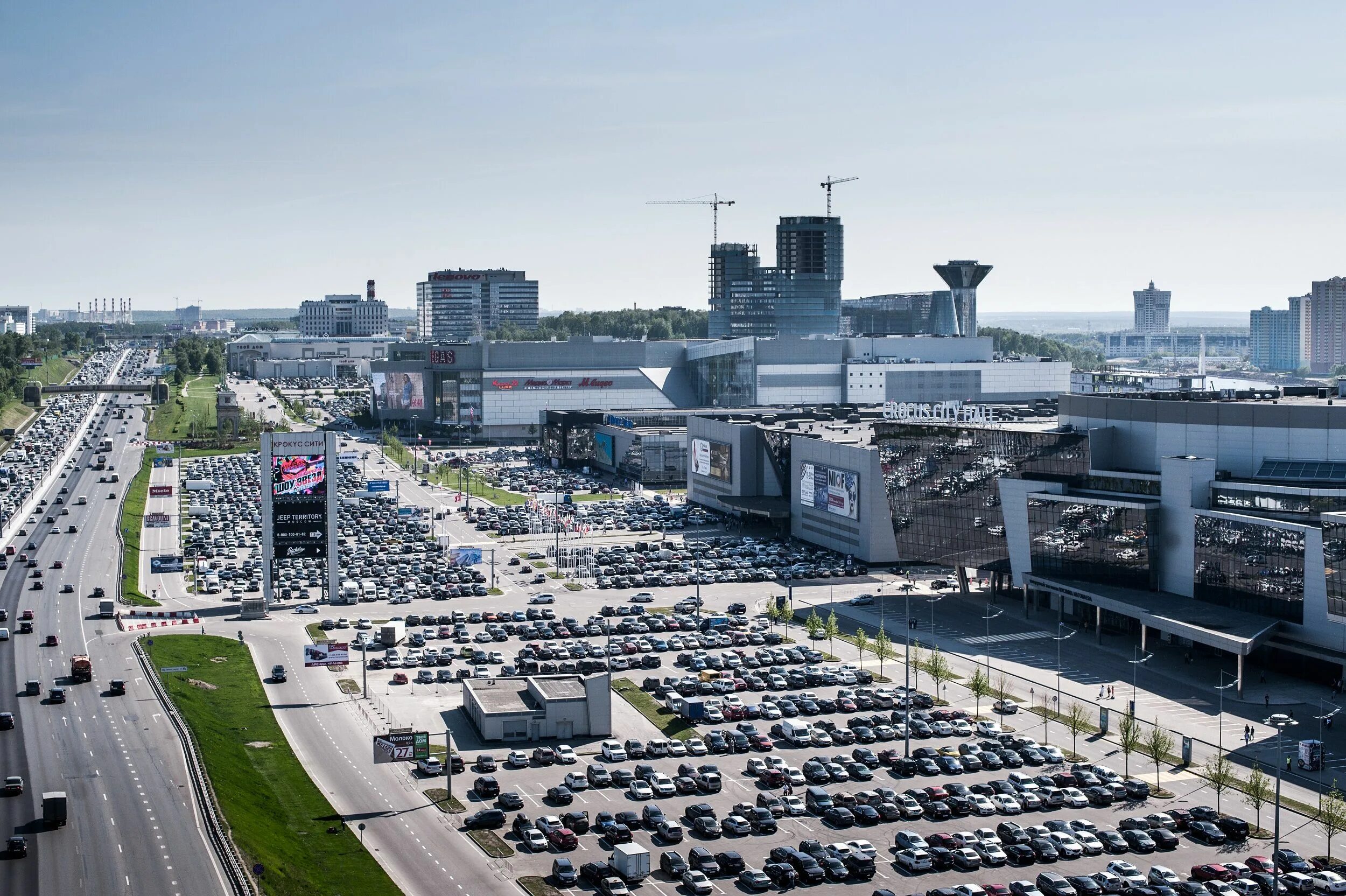 Международная 18 красногорск. Крокус Красногорск. Международный выставочный центр «Крокус Экспо». Территория Крокус Сити Красногорск. Москва Сити Крокус Сити.