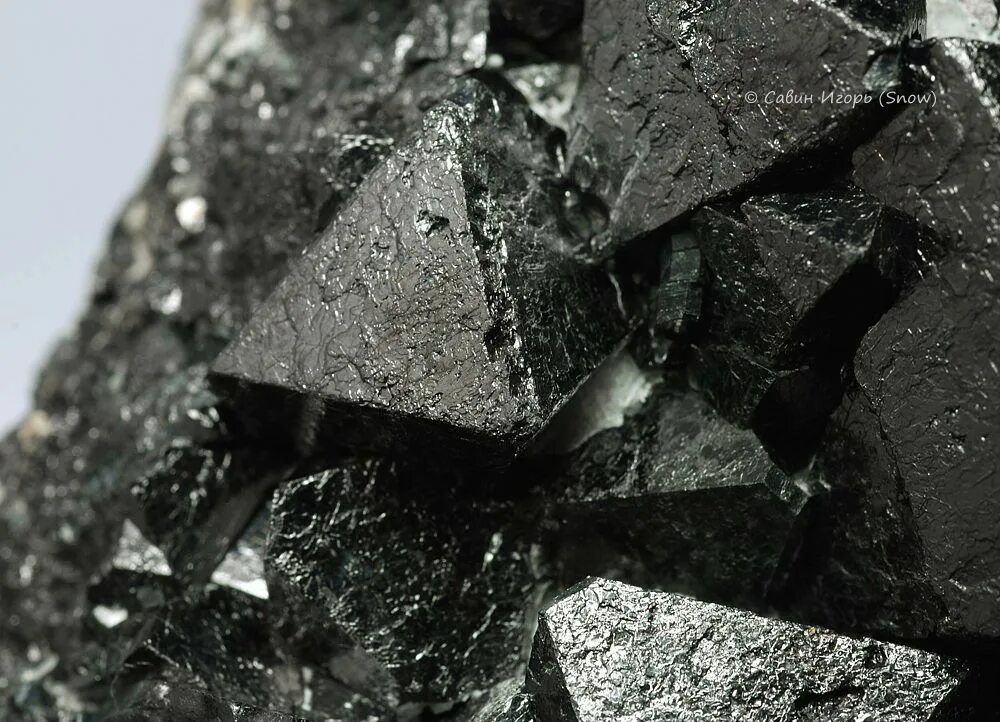 Железная руда это металл. Железная руда. Металлические руды. Магнетит. Руда железа.