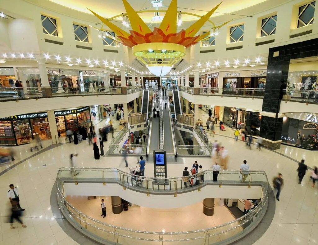 Аутлеты дубай молл. Дубай аутлет молл. Outlet mall дубай. Аутлеты дубай молл. Dubai outlet mall на карте.