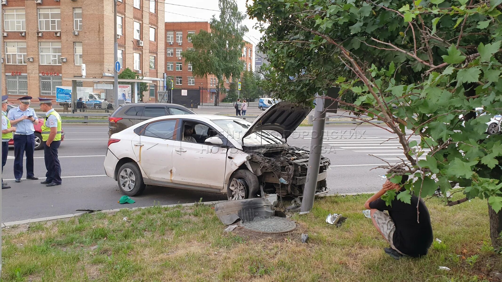 Машина на улице. Происшествия в Москве вчера в СВАО.