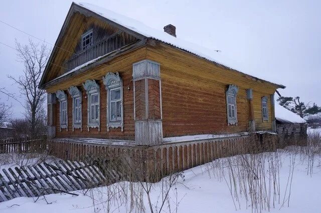 Дача даром. Отдам дом в деревне. Домик в деревне даром. Деревянный дом даром. Отдам дом в деревне.