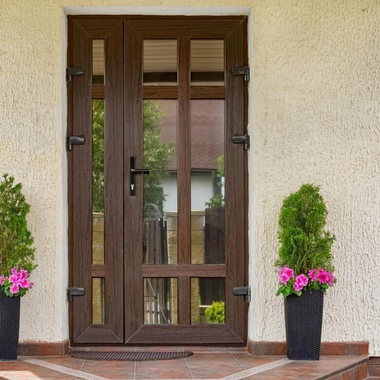 Деревянная входная дверь в частный дом. Дверь в частный дом. Раздвижные двери на террасу. Теплые двери для частного дома. Теплые двери для частного дома.