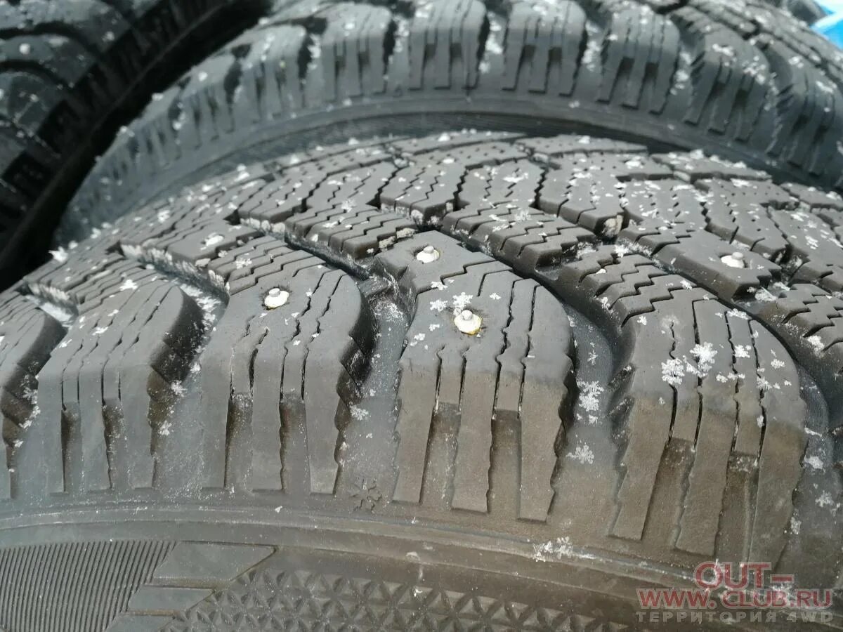 Купить шипованные шины спб. Goodyear ULTRAGRIP 500. Goodyear ультра грип 500 245/70 r16. Goodyear Nordic (ug500) 84s. Гудиер ультра грип 500 год выпуска.