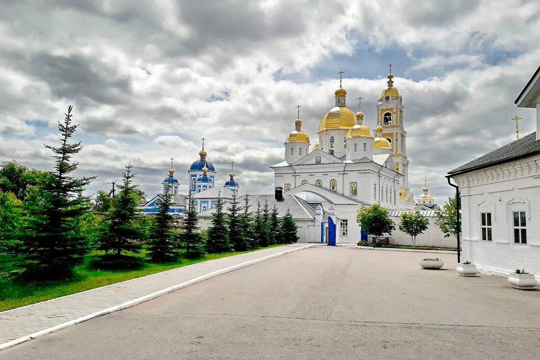 Монастыри нижегородской области сайты. Оранский Богородицкий монастырь Богородский район. Монастырь оранки Нижегородская. Монастырь оранки Богородский район. Оранский Богородицкий мужской монастырь село оранки.