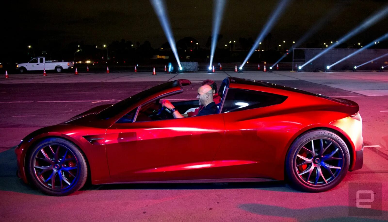 Tesla motors автомобили tesla. Тесла модель родстер. Tesla model s prototype 2009. Самая крутая tesla. Tesla roadster 2.