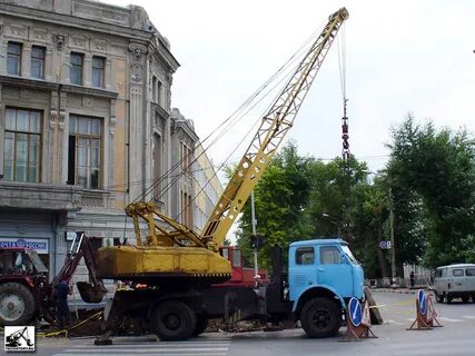 Автокран 10