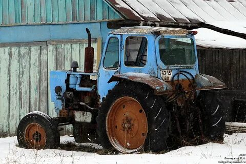 Год выпуска трактора