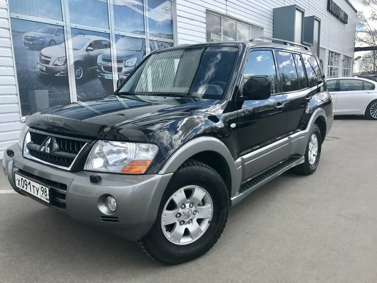 Мицубиси паджеро купить бу на авито. Mitsubishi Pajero 3 2006. Mitsubishi Pajero 2005. Митсубиси Паджеро 2006г. Митсубиси Паджеро 2005 3.2 дизель.