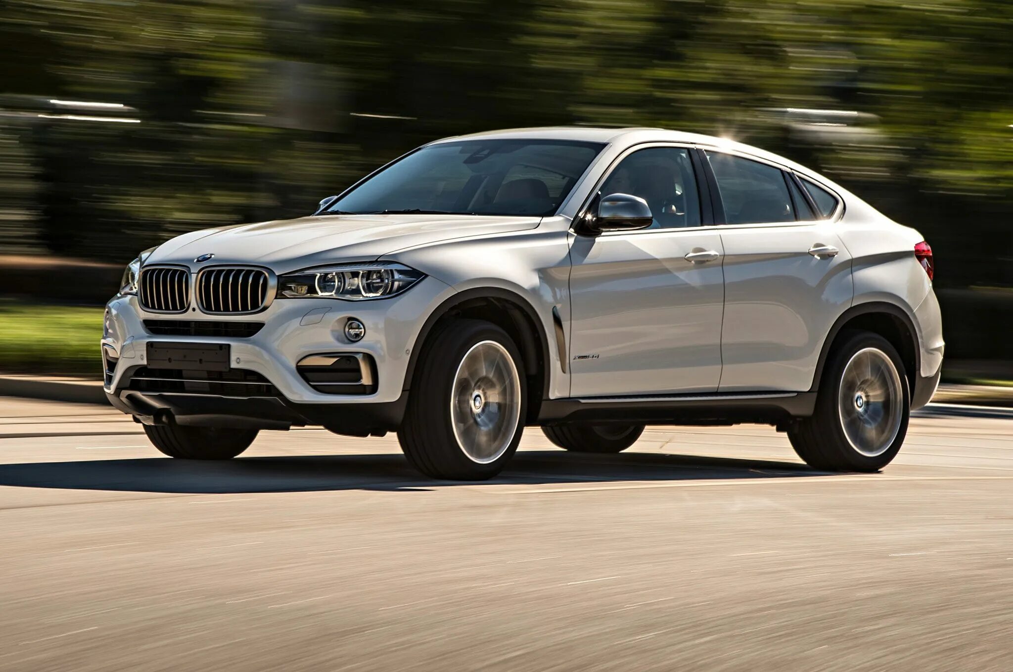 БМВ Икс 6. БМВ кроссовер х6. BMW x6 xdrive50i. Джип BMW x6.