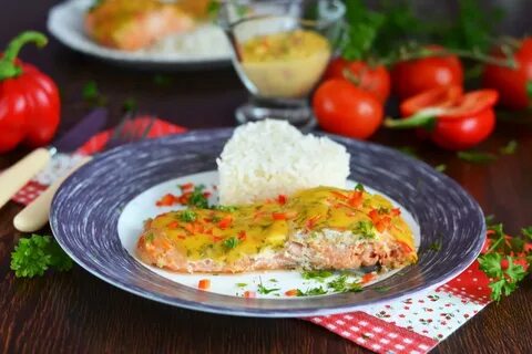 Горбуша запеченная в духовке калории