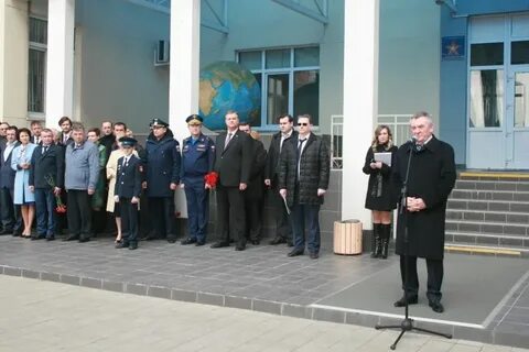 Присвоили школе имени героя