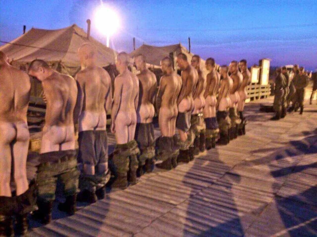 Обнаженных Девушек В Военном Фильме Призывники Видео