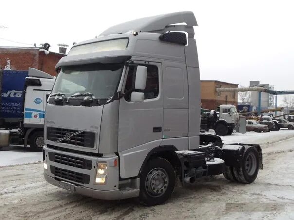 Тягач вольво бу на авито седельный купить. Вольво vh700. Volvo TS. Volvo VH Classic. А444тс Volvo.