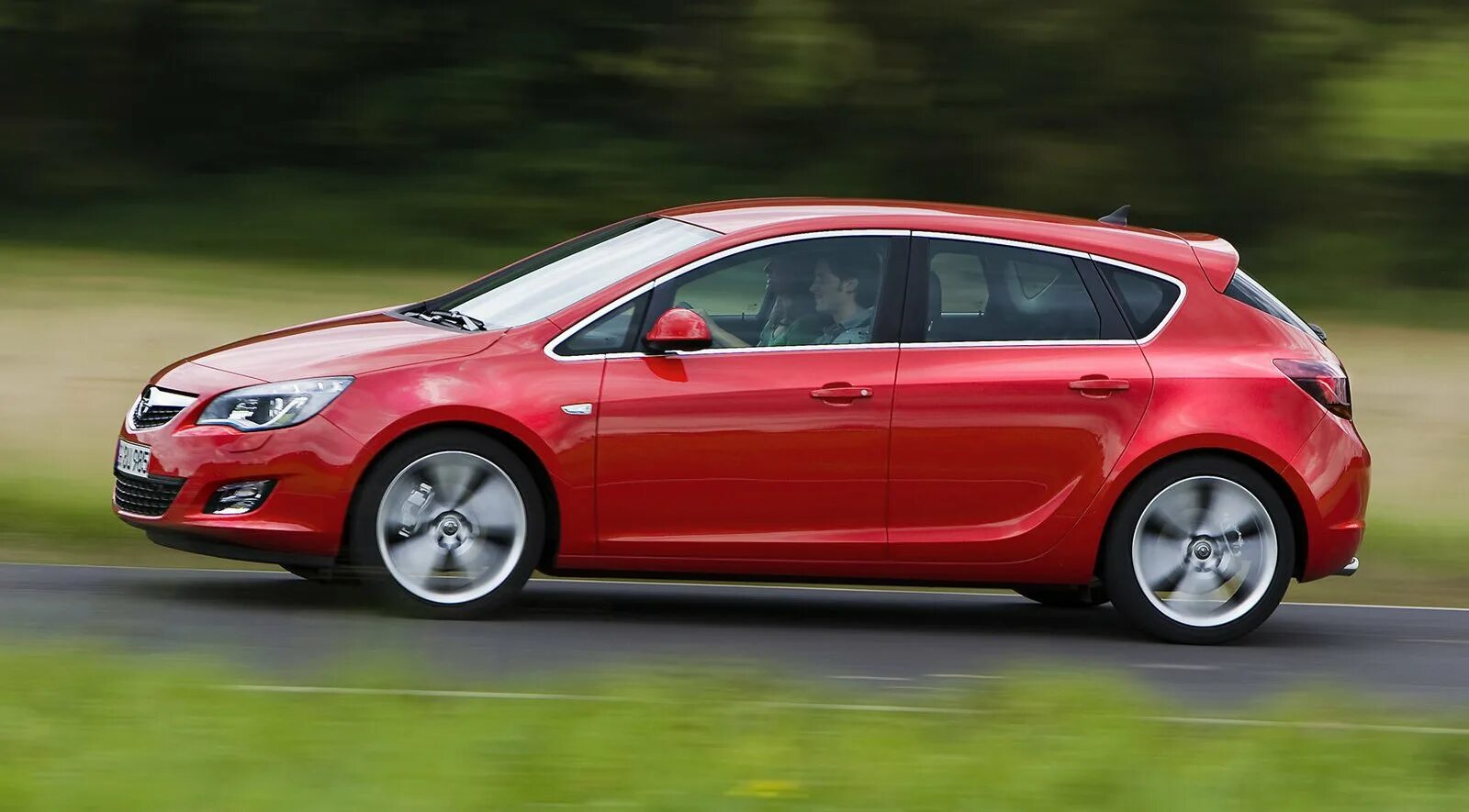 Opel Astra 5 дверный. Opel Astra хэтчбек 5-дв. Стиль хэтчбек